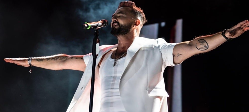 6 Eylül'de sahnede yine ışıl ışıl bir Gökhan Özen rüzgârı esecek