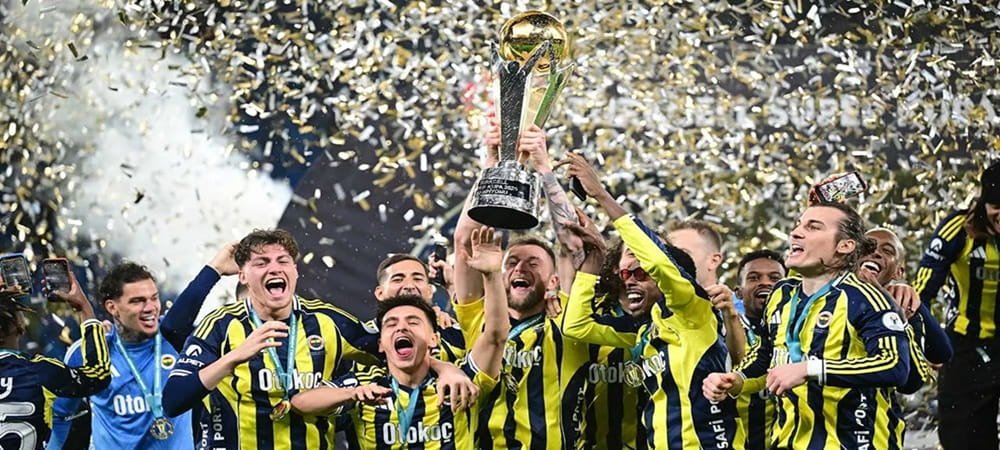 Fenerbahçe Galatasaray’ı devirdi: 2026'da ilk kupayı aldı